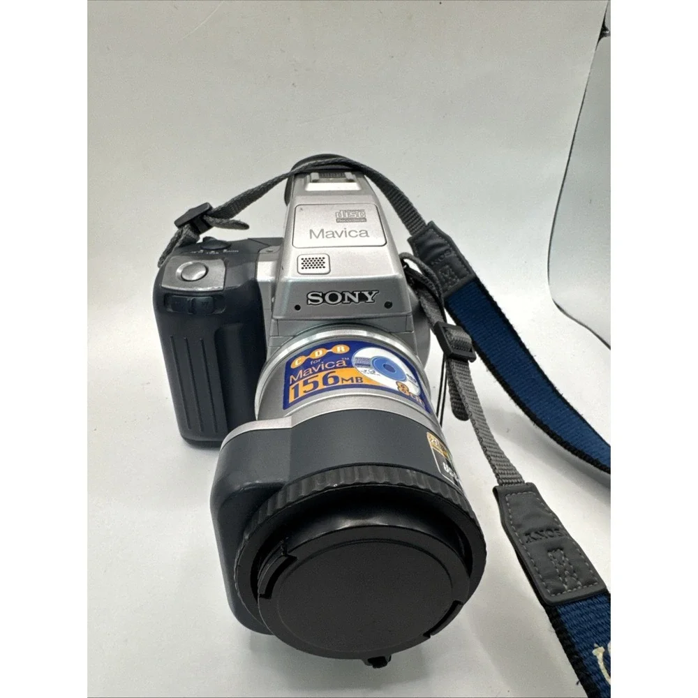 Sony Mavica MVC-CD1000 w/batt+charger, Untested,